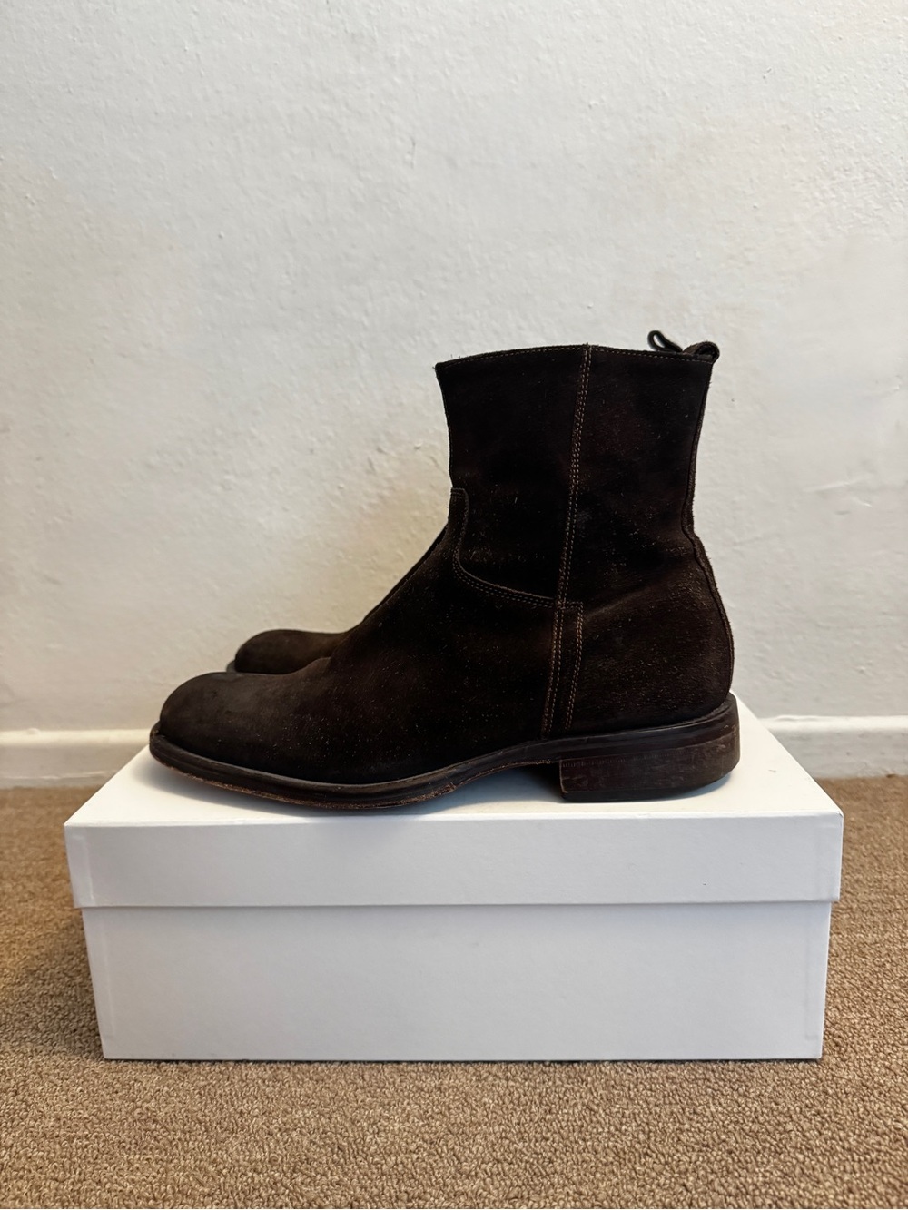 Kenneth Cole New York Distressed Brown Suede Zip Ankle Boots Size 7
